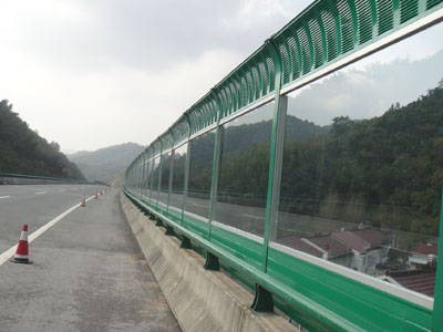 公路隔音板